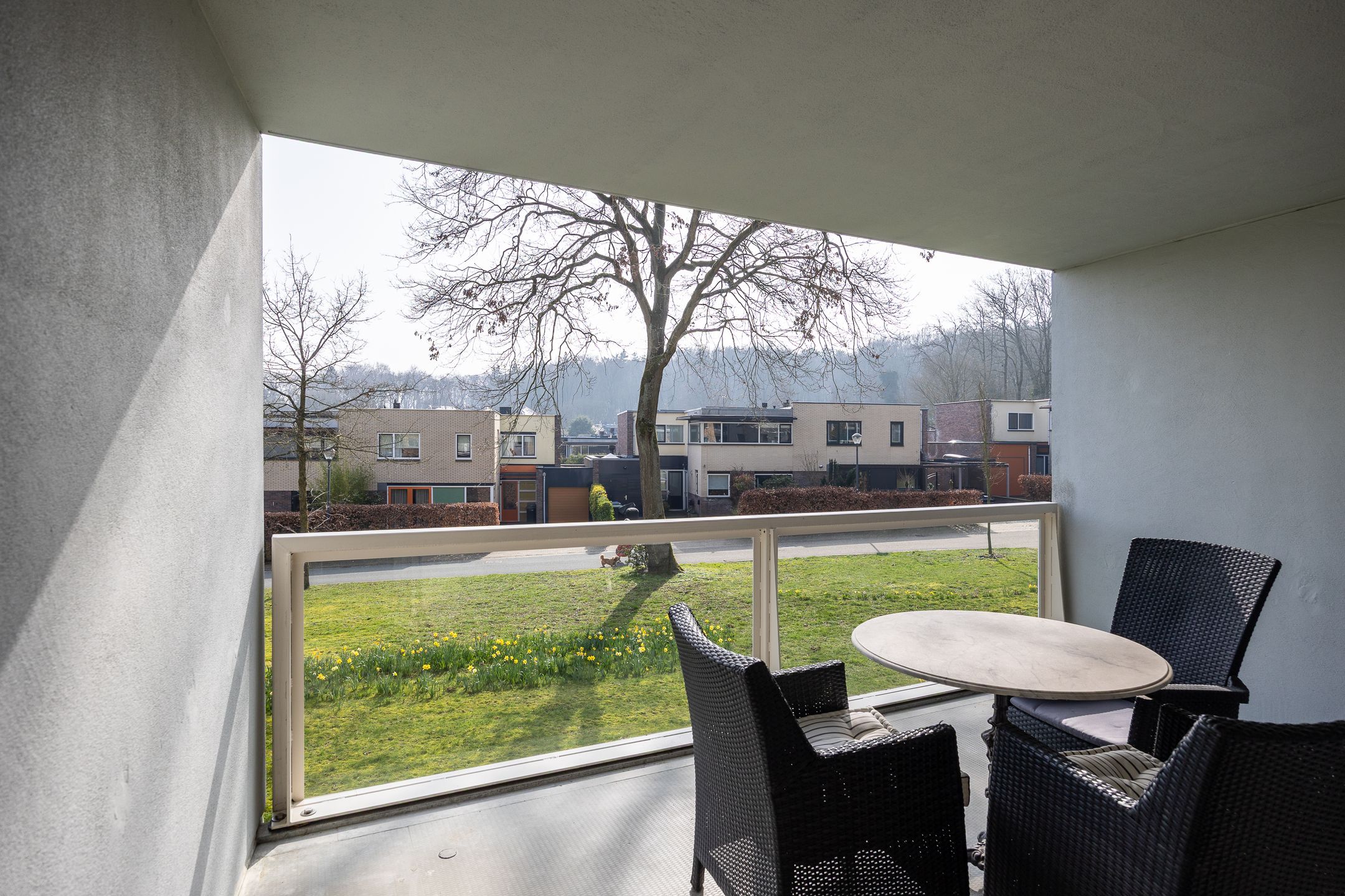 Spacious 3-room apartment with balcony and parking in Hilversum — 12