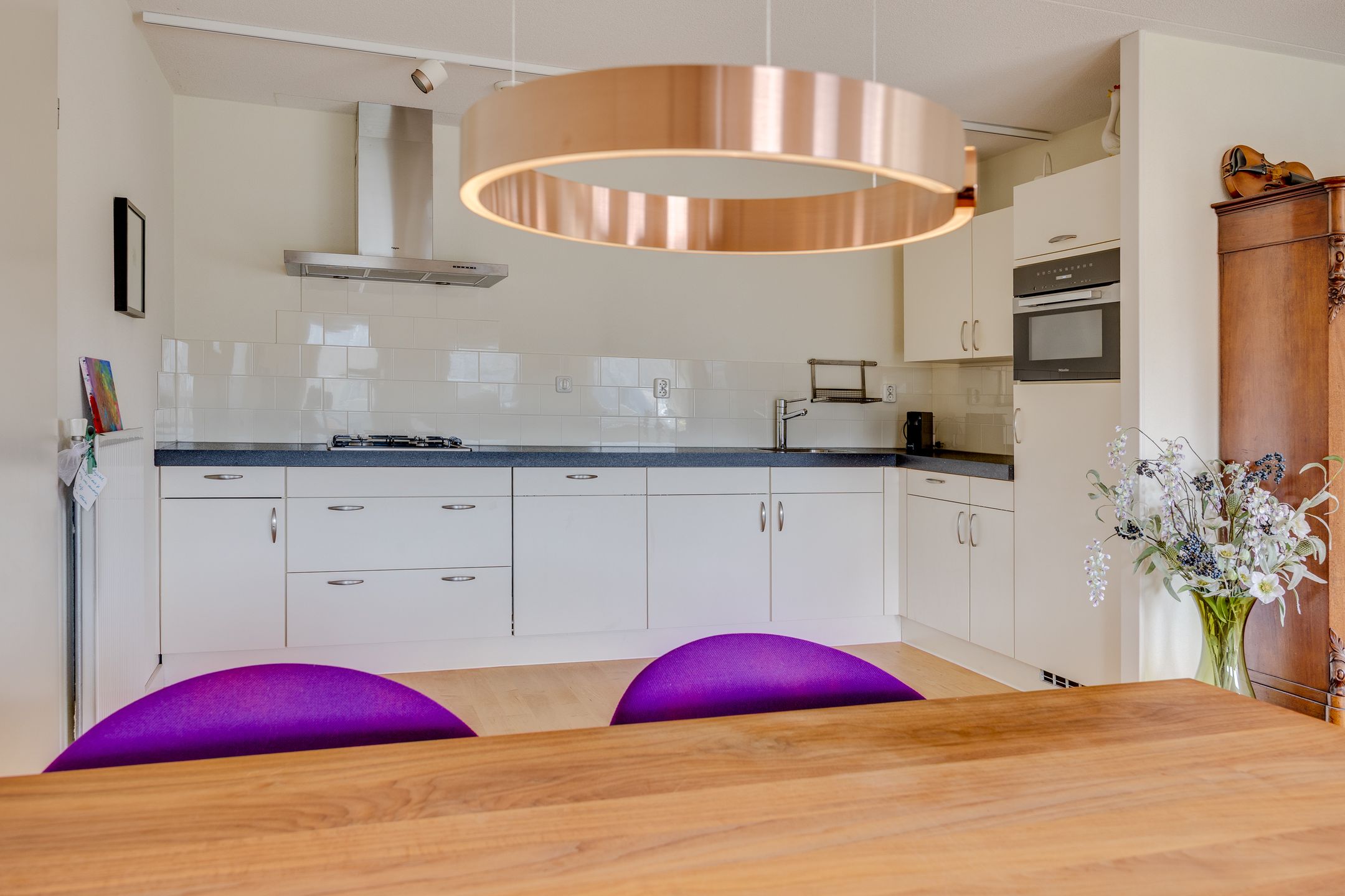 Spacious 3-room apartment with balcony and parking in Hilversum — 18