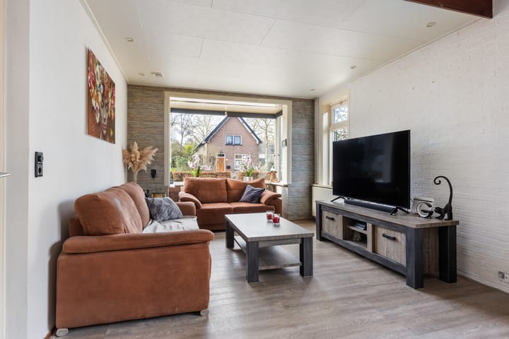 Photo 5 of Zilverschoon 28