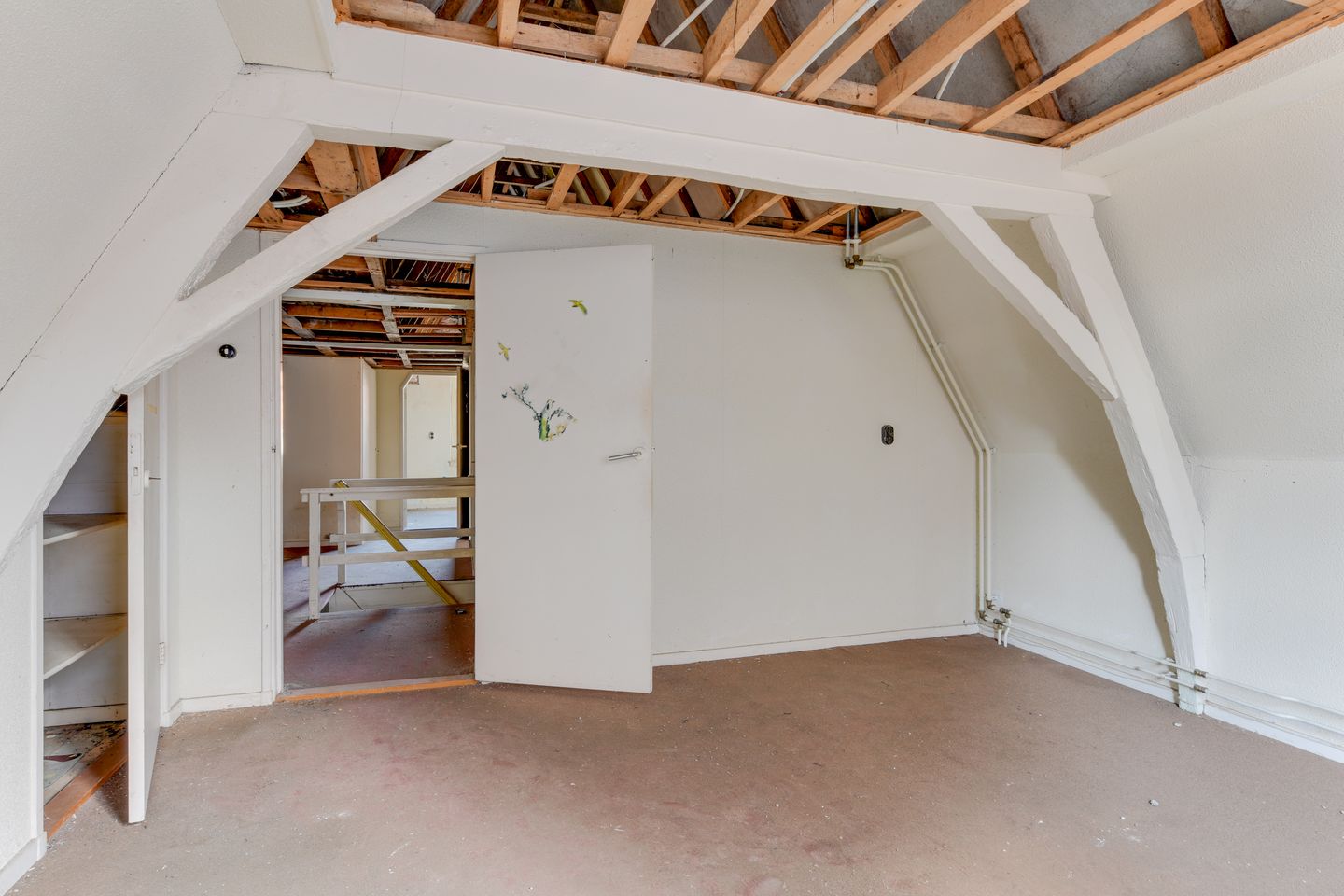 Historic Monument Townhouse for Renovation in Alkmaar Center — 16