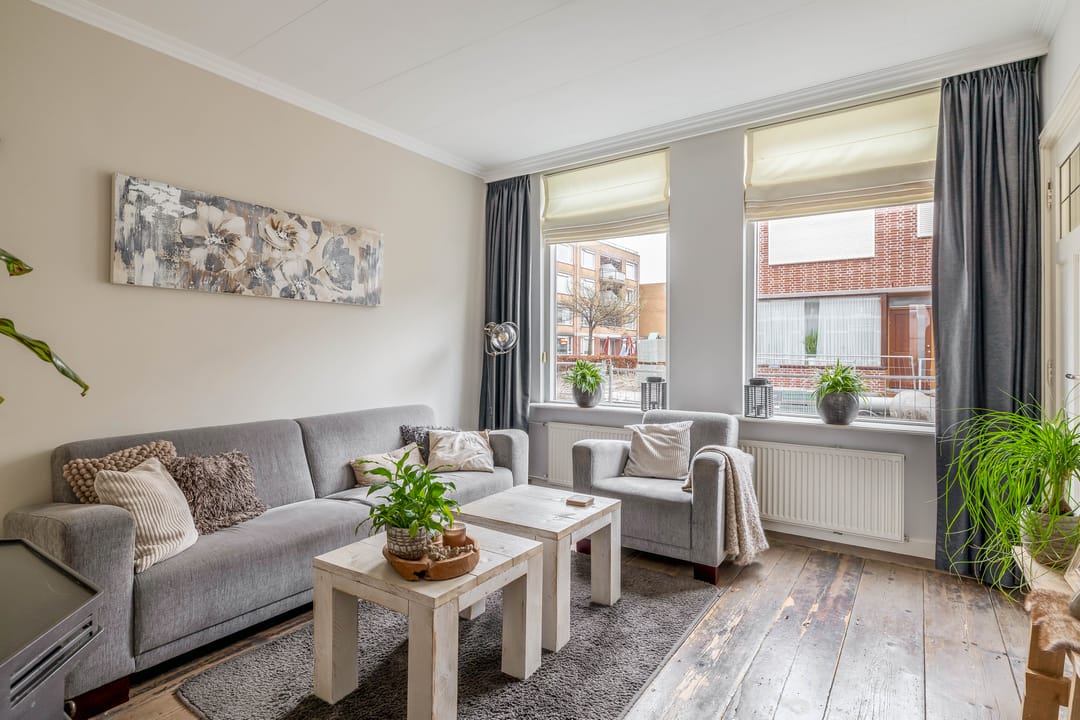 Photo 2 of Schoolstraat 25