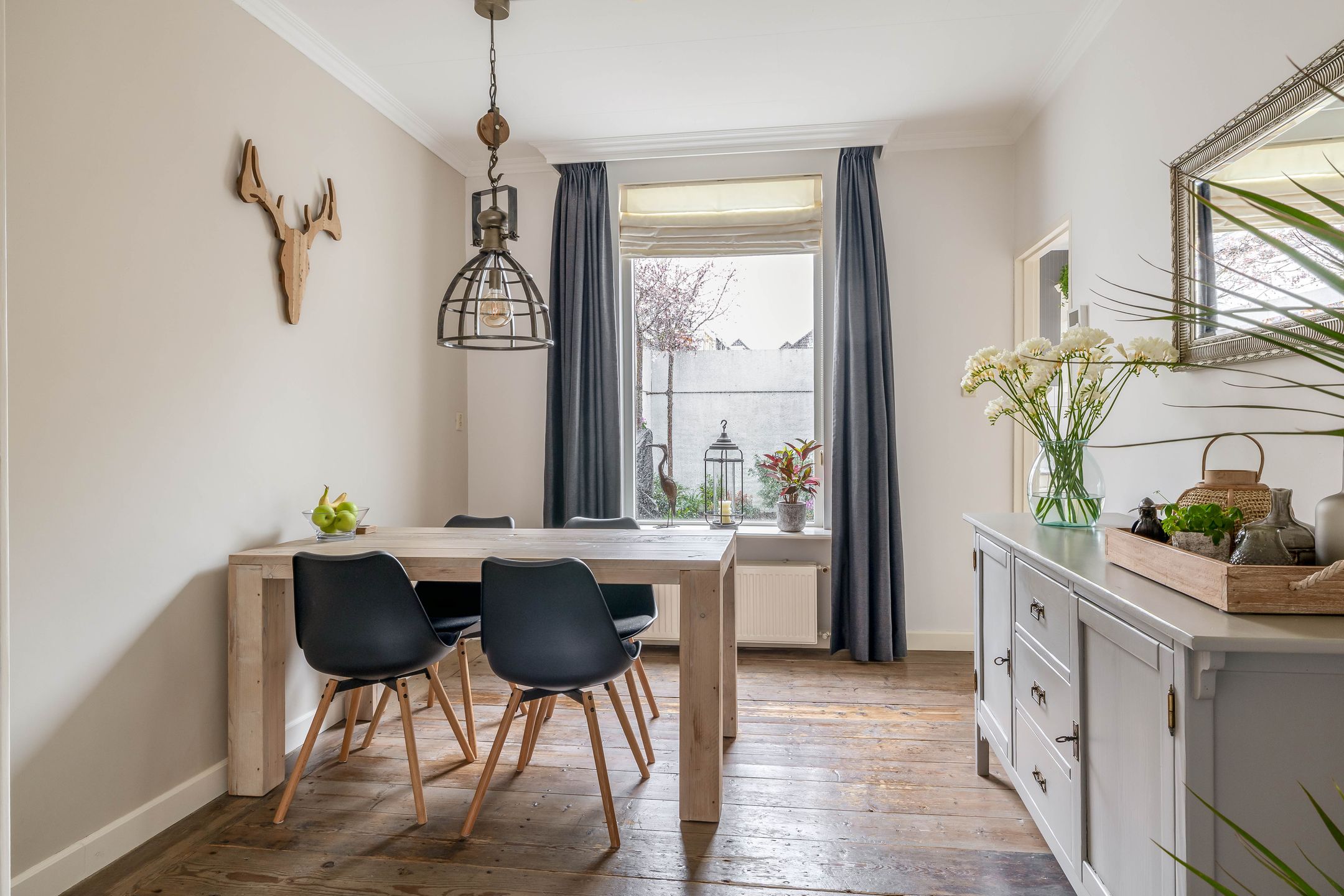 Photo 12 of Schoolstraat 25