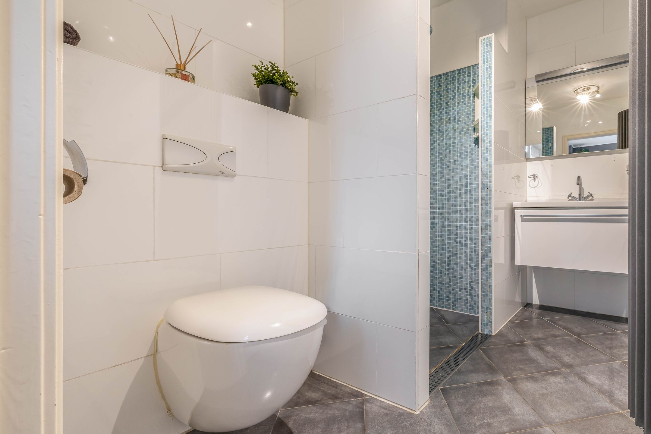 Photo 21 of Schoolstraat 25