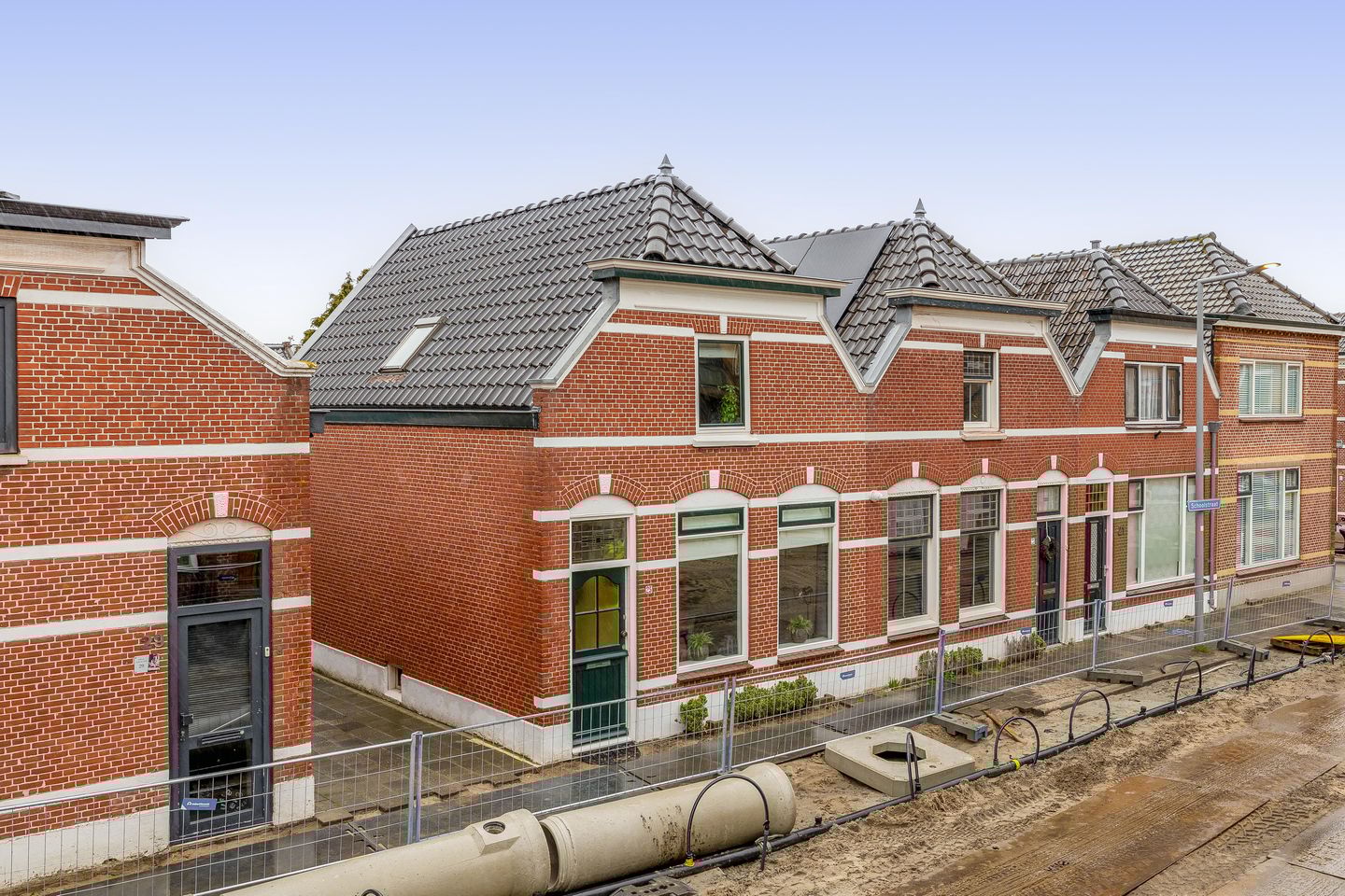 Photo 34 of Schoolstraat 25