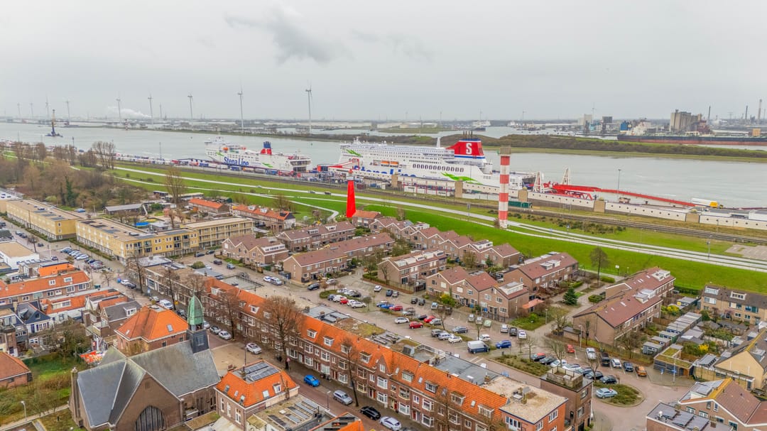 Photo 41 of Schoolstraat 25