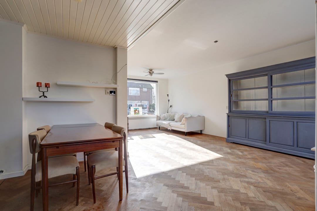 Foto 8 van van der Hoevenlaan 28