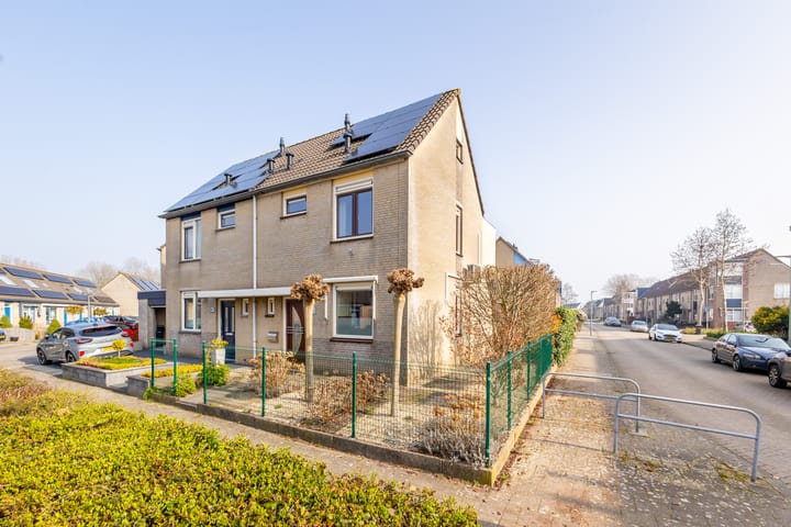 Van den Broek-erf 223