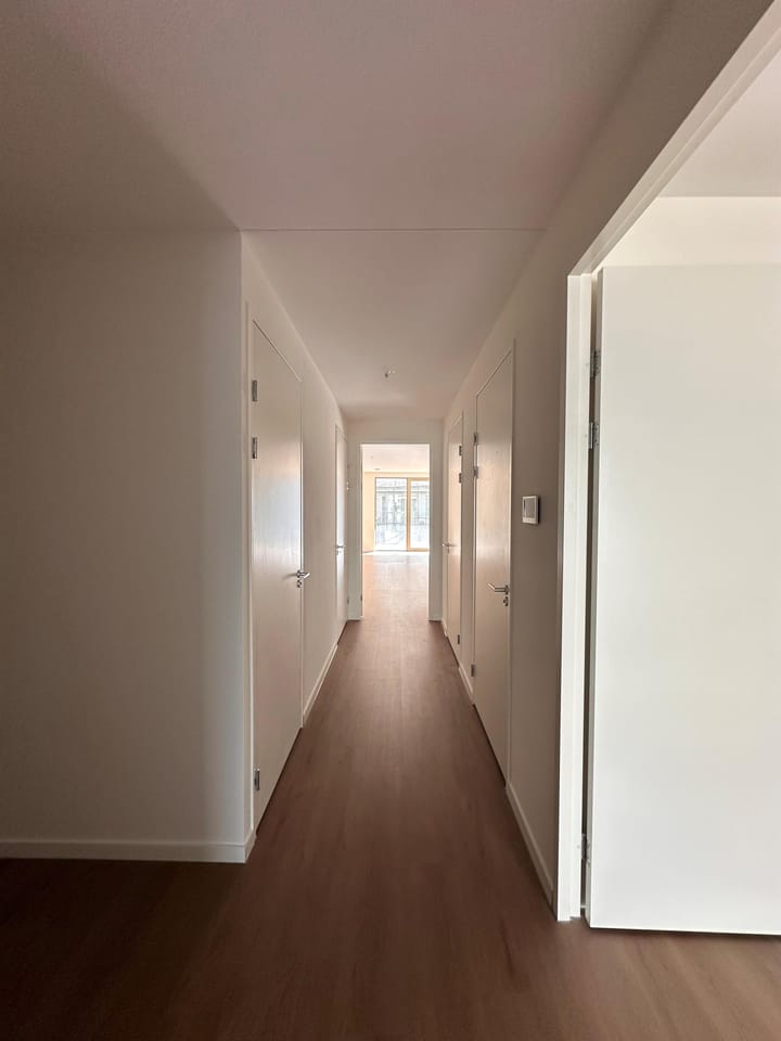 Photo 3 of Spadinalaan 583