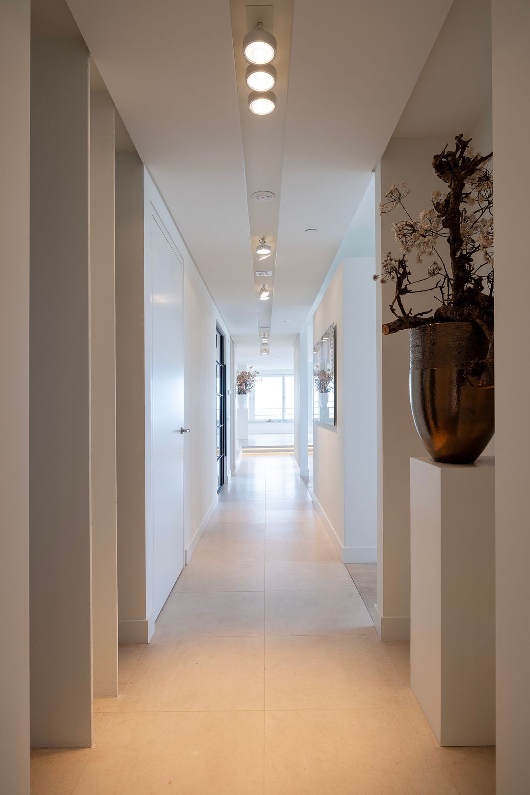 Photo 17 of Landverhuizersplein 146