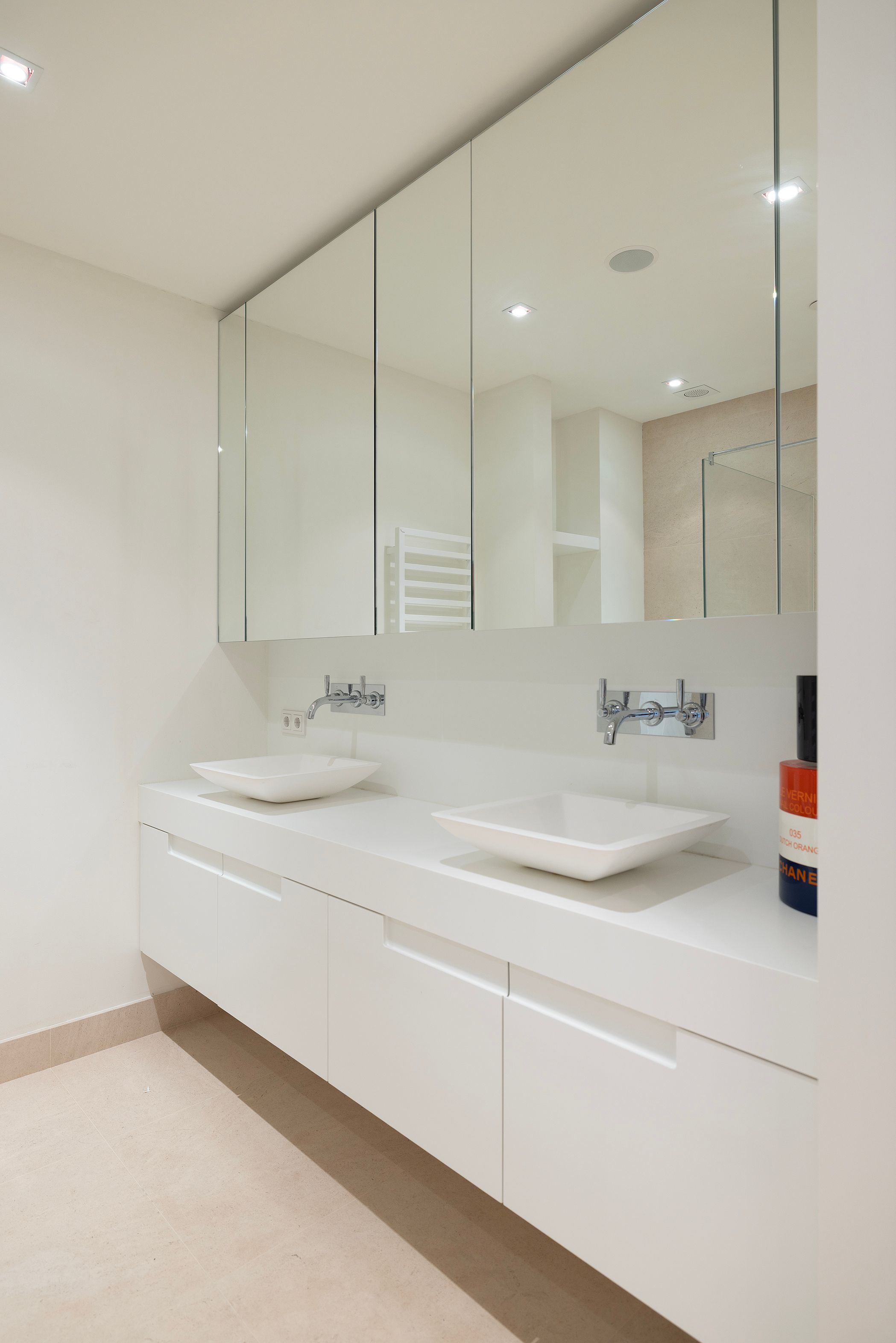 Photo 24 of Landverhuizersplein 146