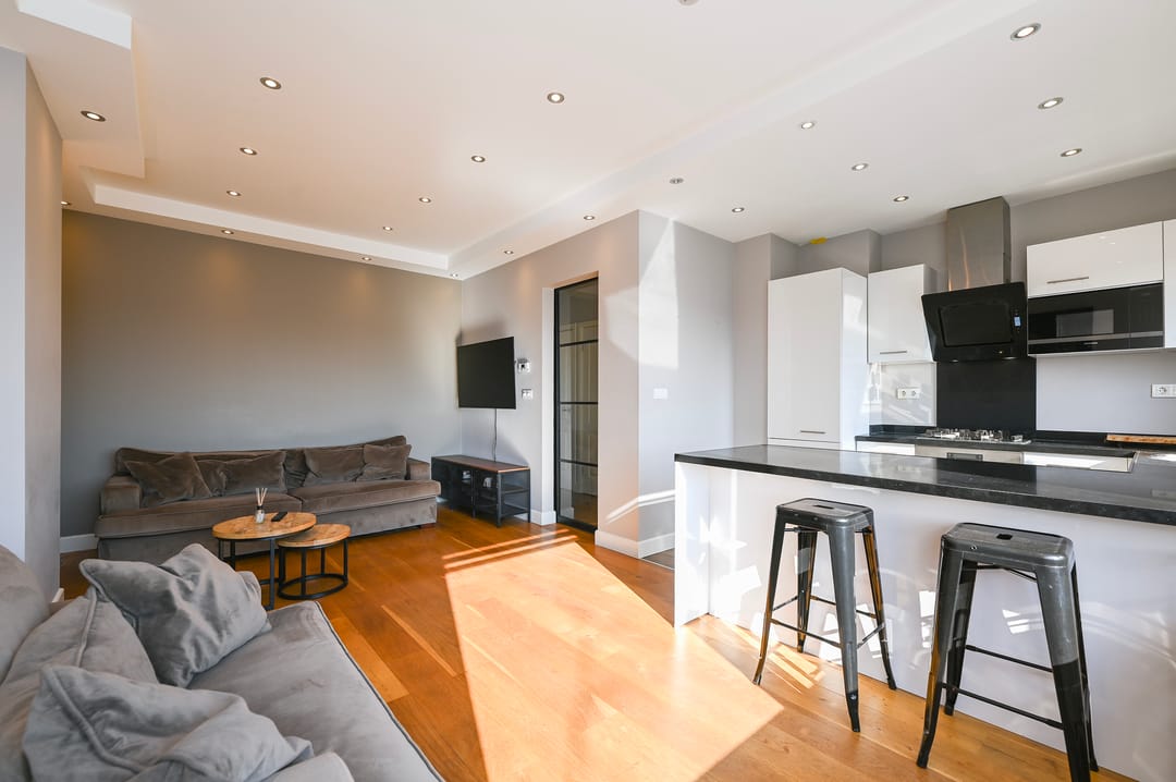 Foto 2 van Woudenbergstraat 85