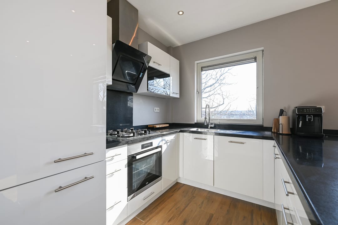 Foto 17 van Woudenbergstraat 85