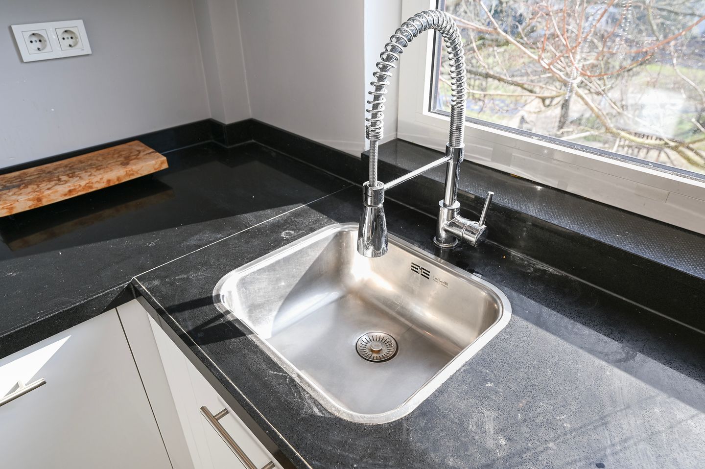 Foto 19 van Woudenbergstraat 85