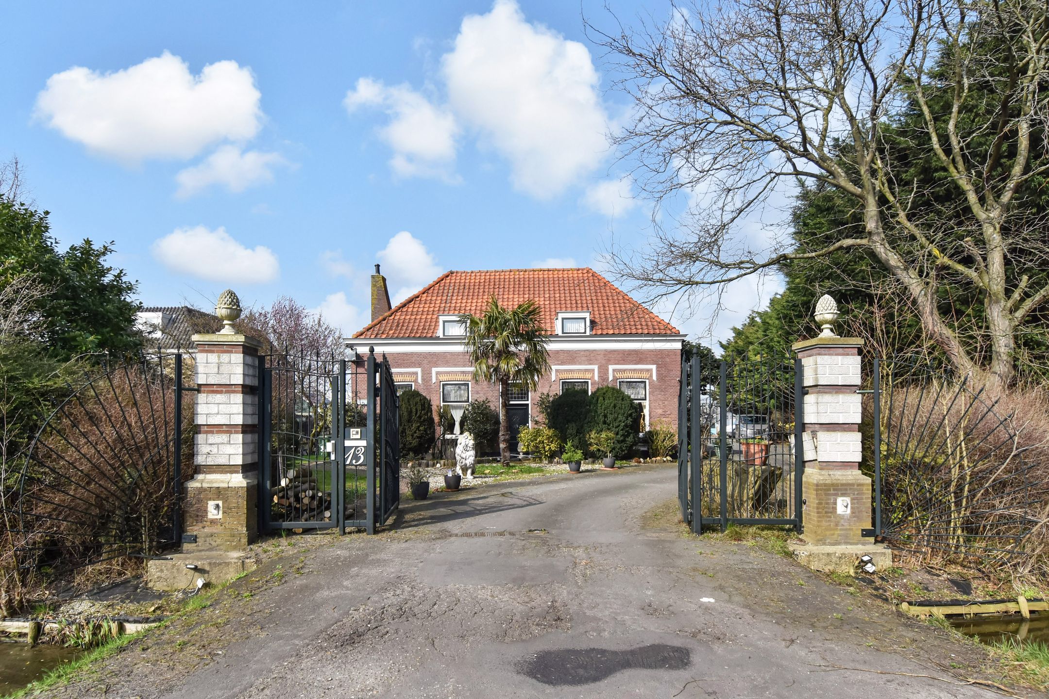 Buying a house in The Netherlands., Poeldijkseweg 13
