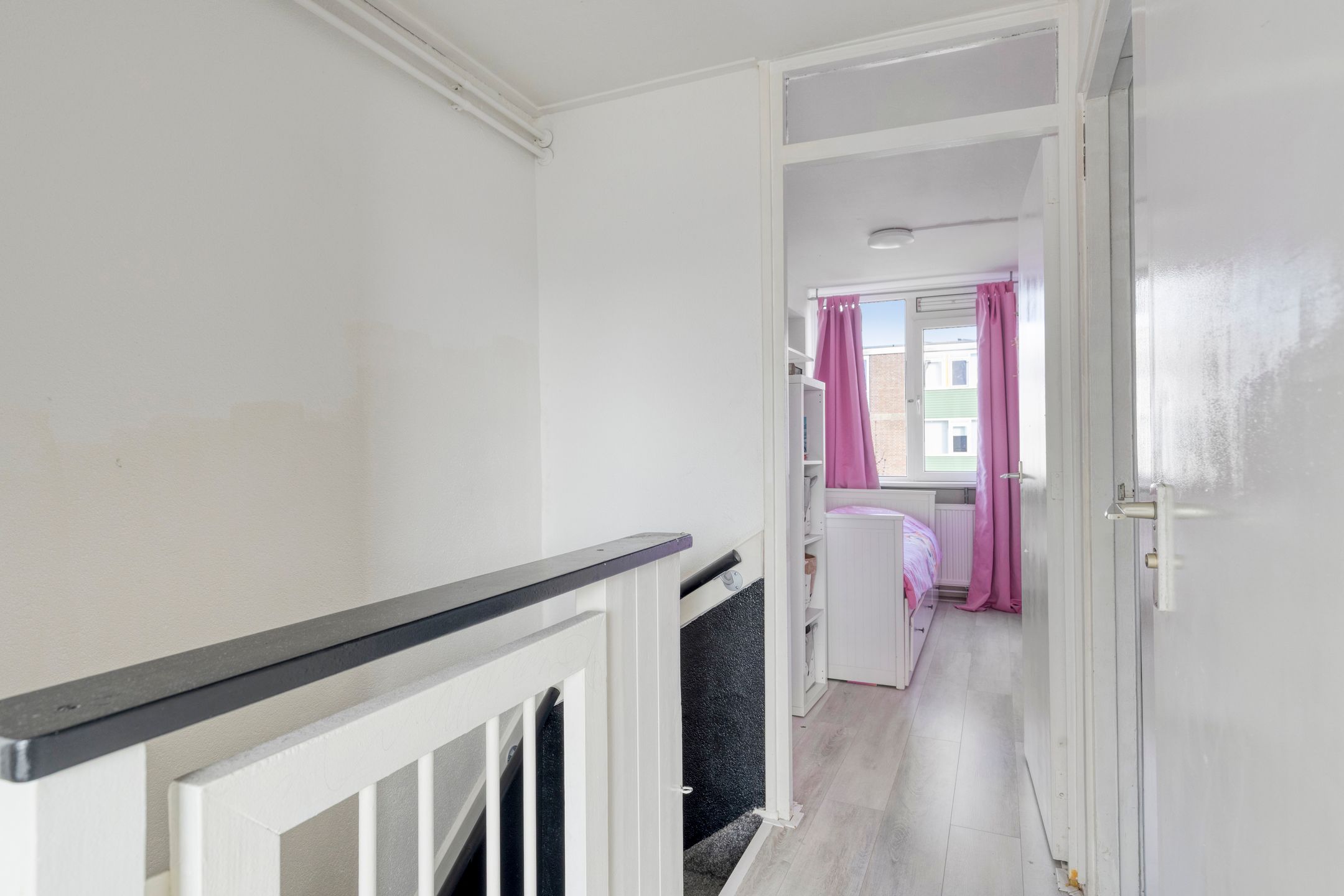 Foto 15 van Troubadourlaan 34