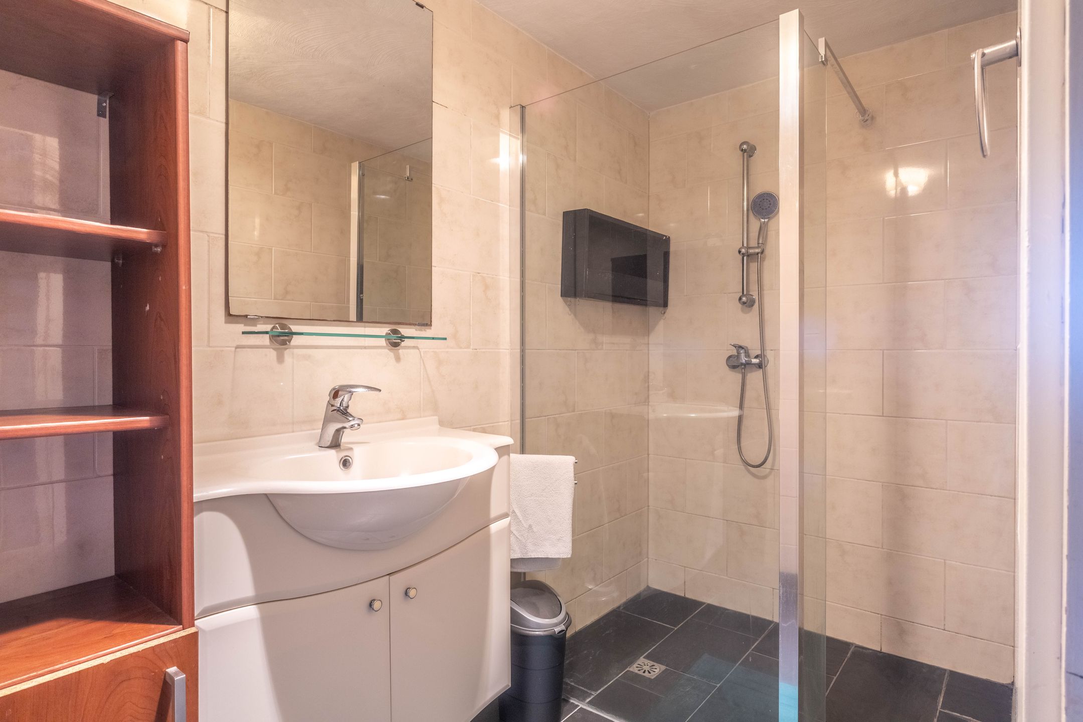 Foto 27 van Nicolaas Anslijnstraat 76