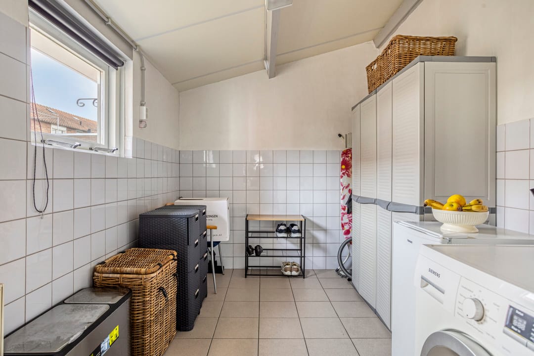 Photo 13 of Schoolstraat 5