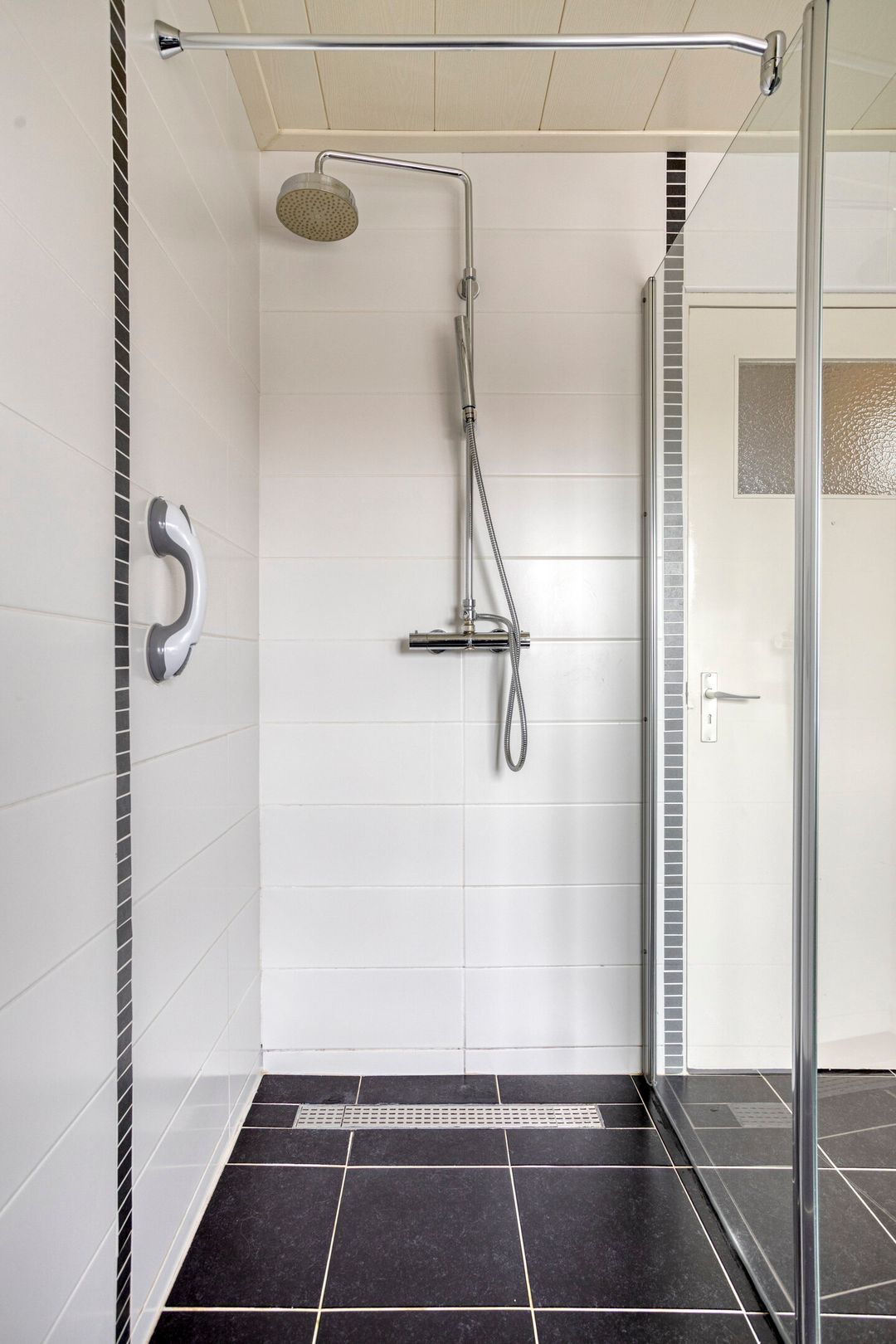 Photo 22 of Schoolstraat 5