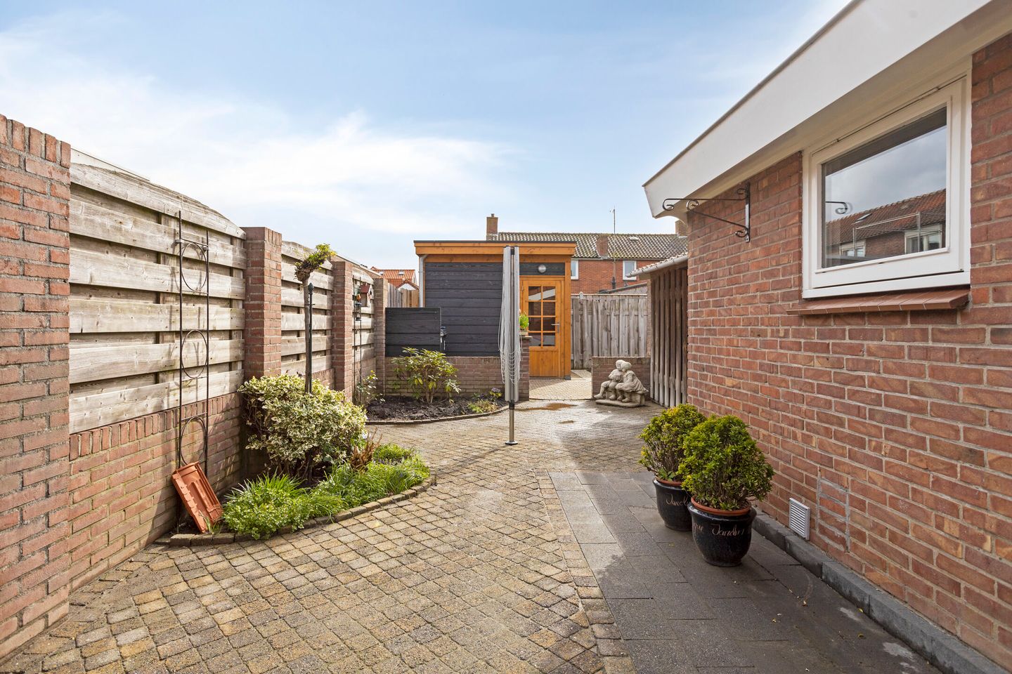 Photo 29 of Schoolstraat 5