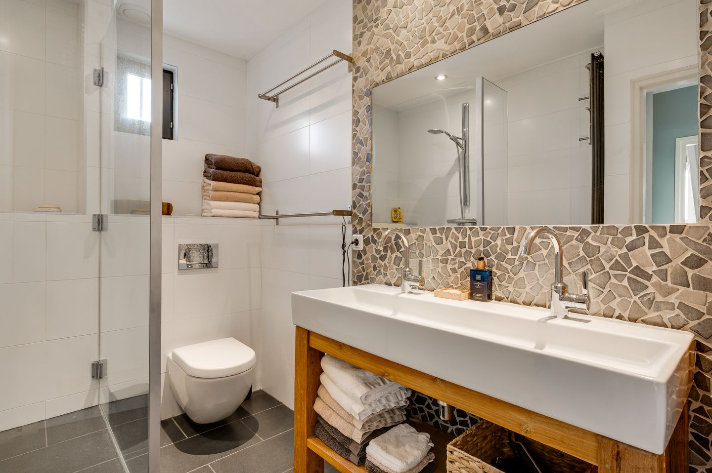 Photo 20 of Op de Dries 98