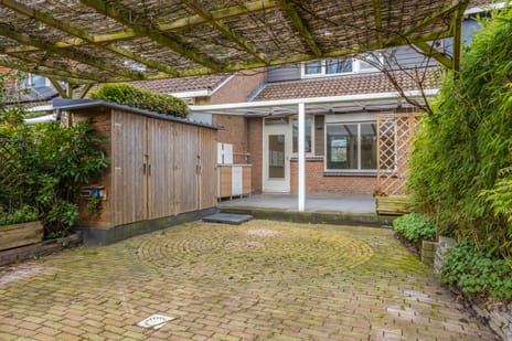 Scheisprong 5 secondary image