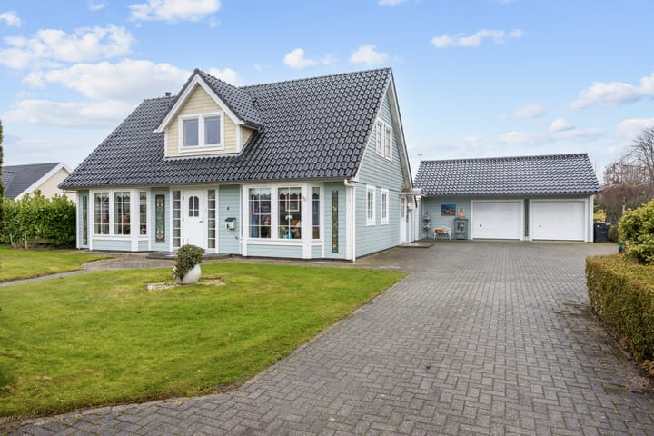 Domies Laand 4 main image