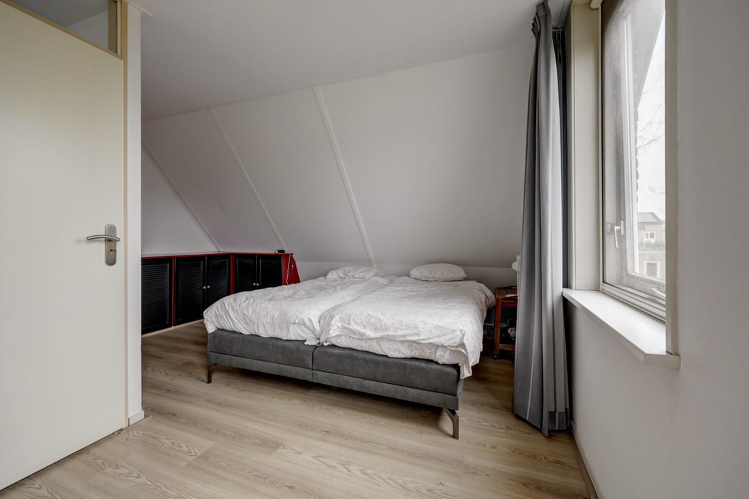 Foto 16 van Ridderspoorlaan 9