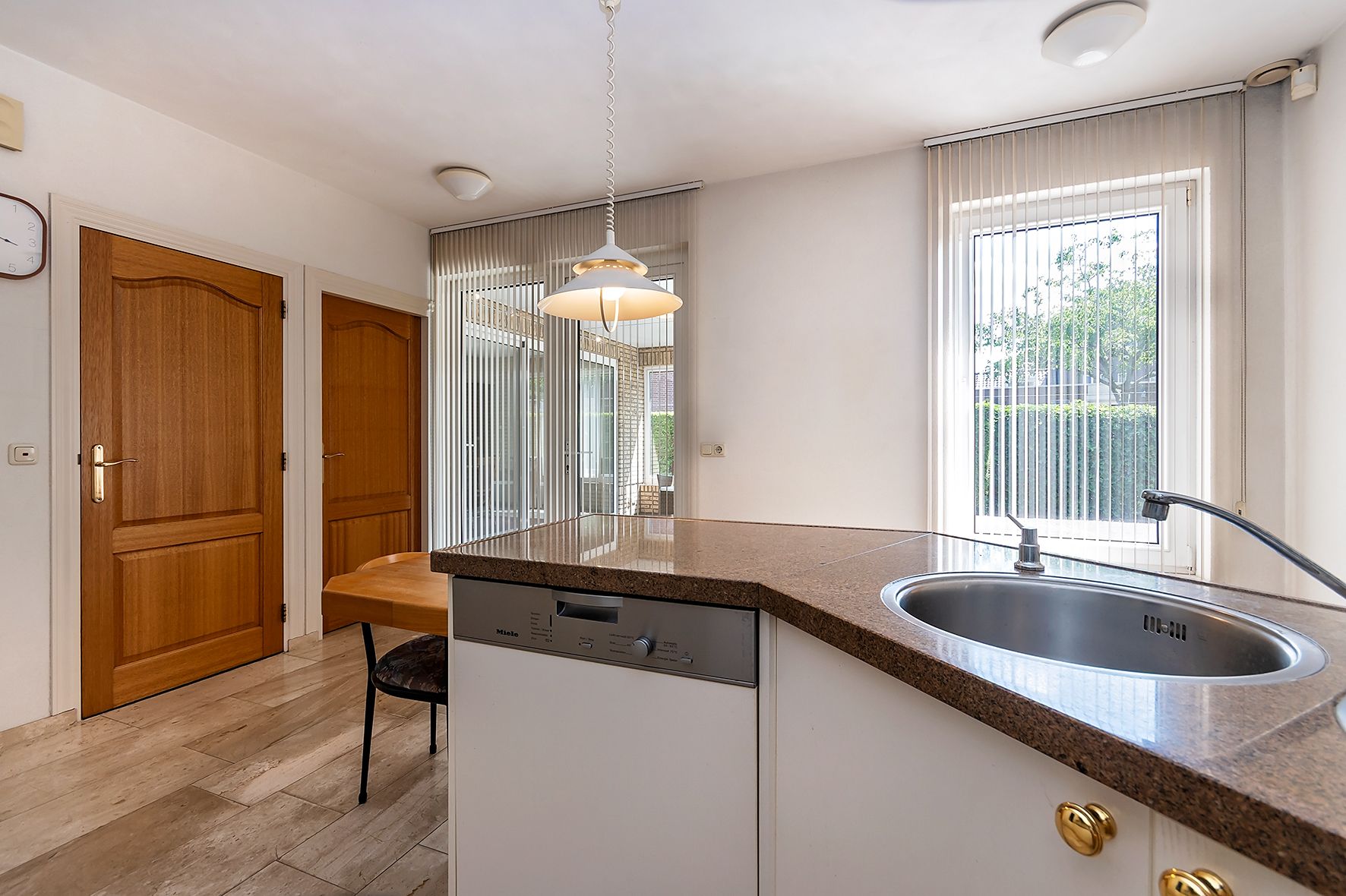 Foto 27 van Spoorlaan 6