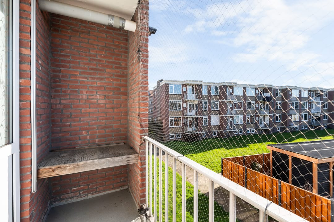 Photo 11 of Dr. Ir. Lelystraat 25