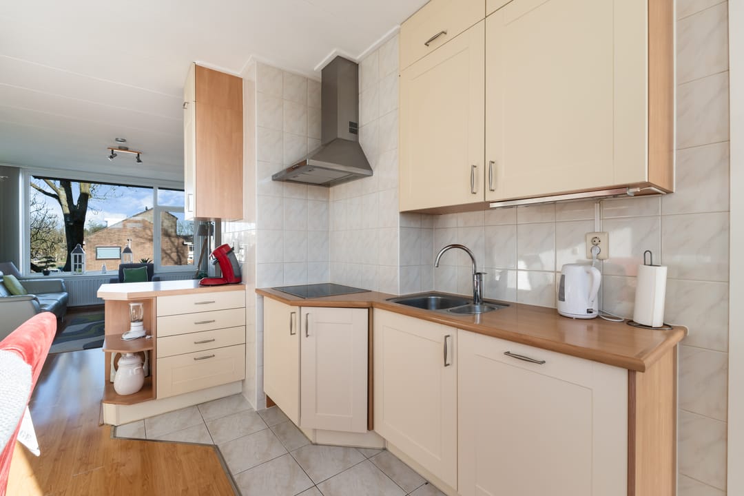 Photo 17 of Dr. Ir. Lelystraat 25