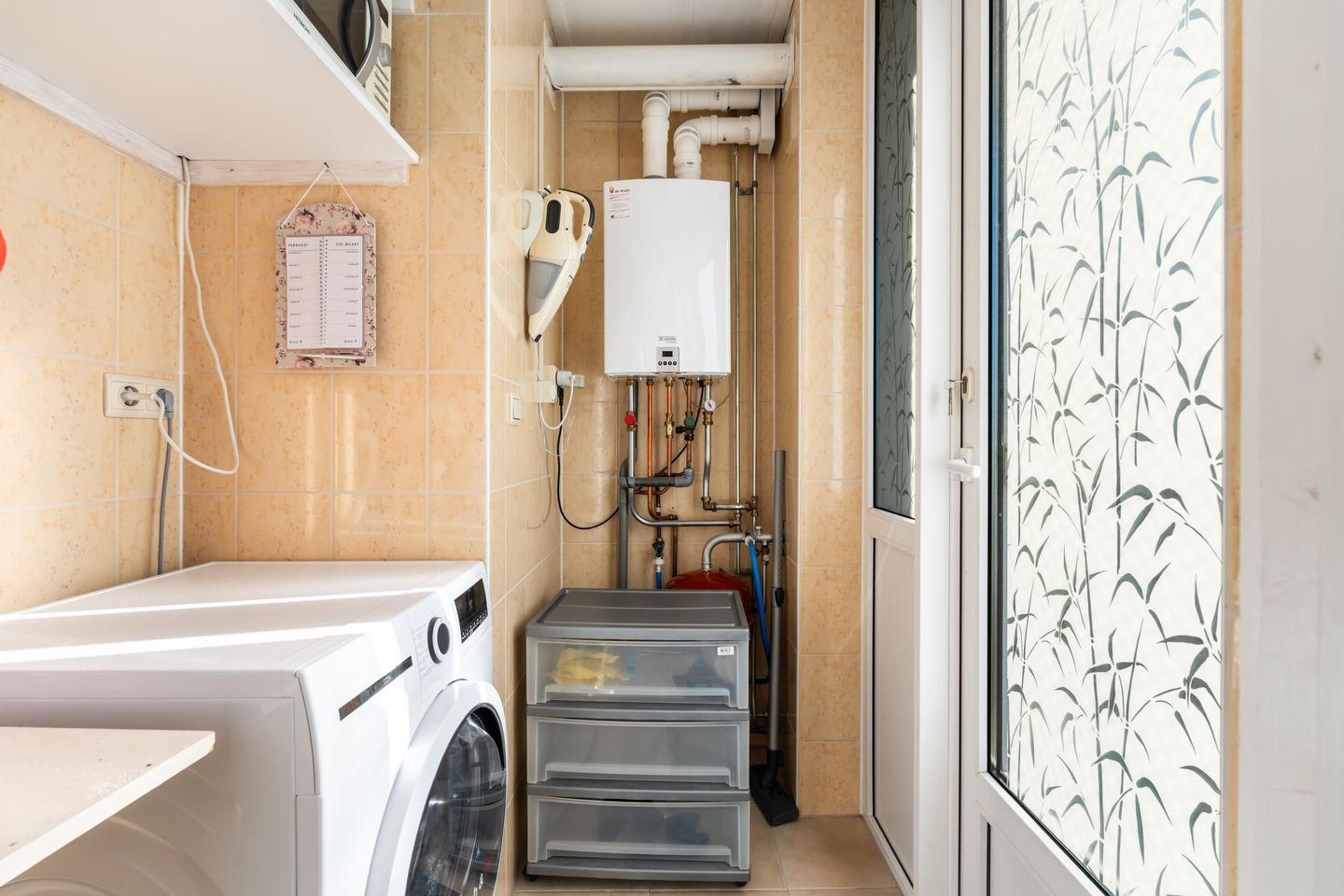 Photo 20 of Dr. Ir. Lelystraat 25