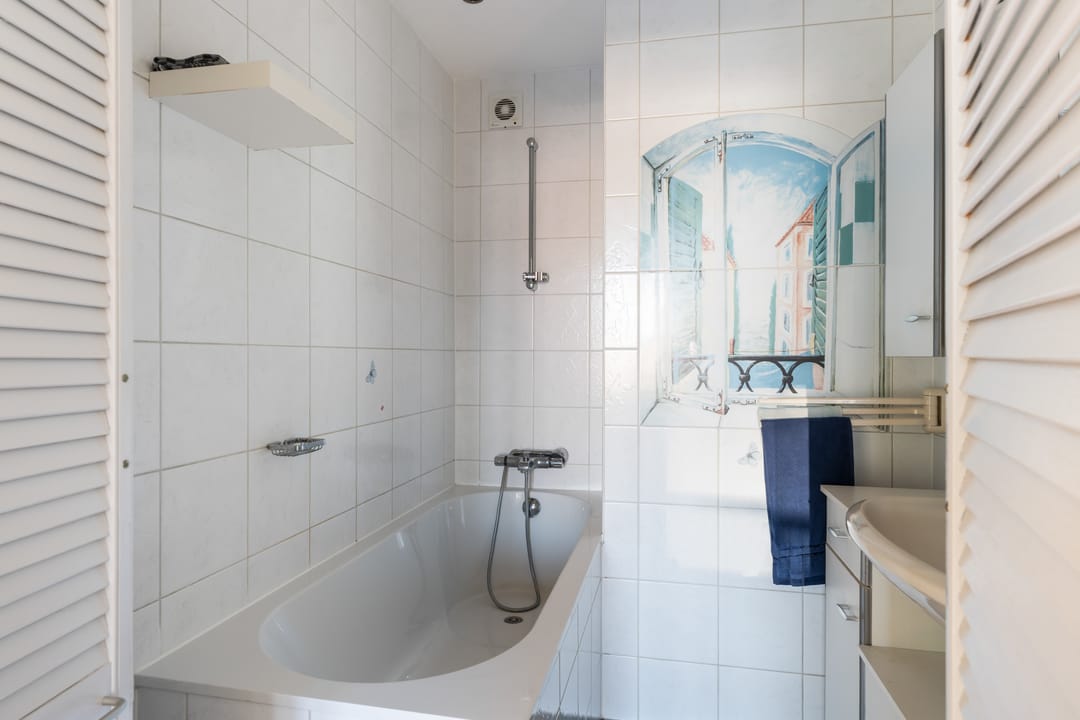 Photo 28 of Dr. Ir. Lelystraat 25