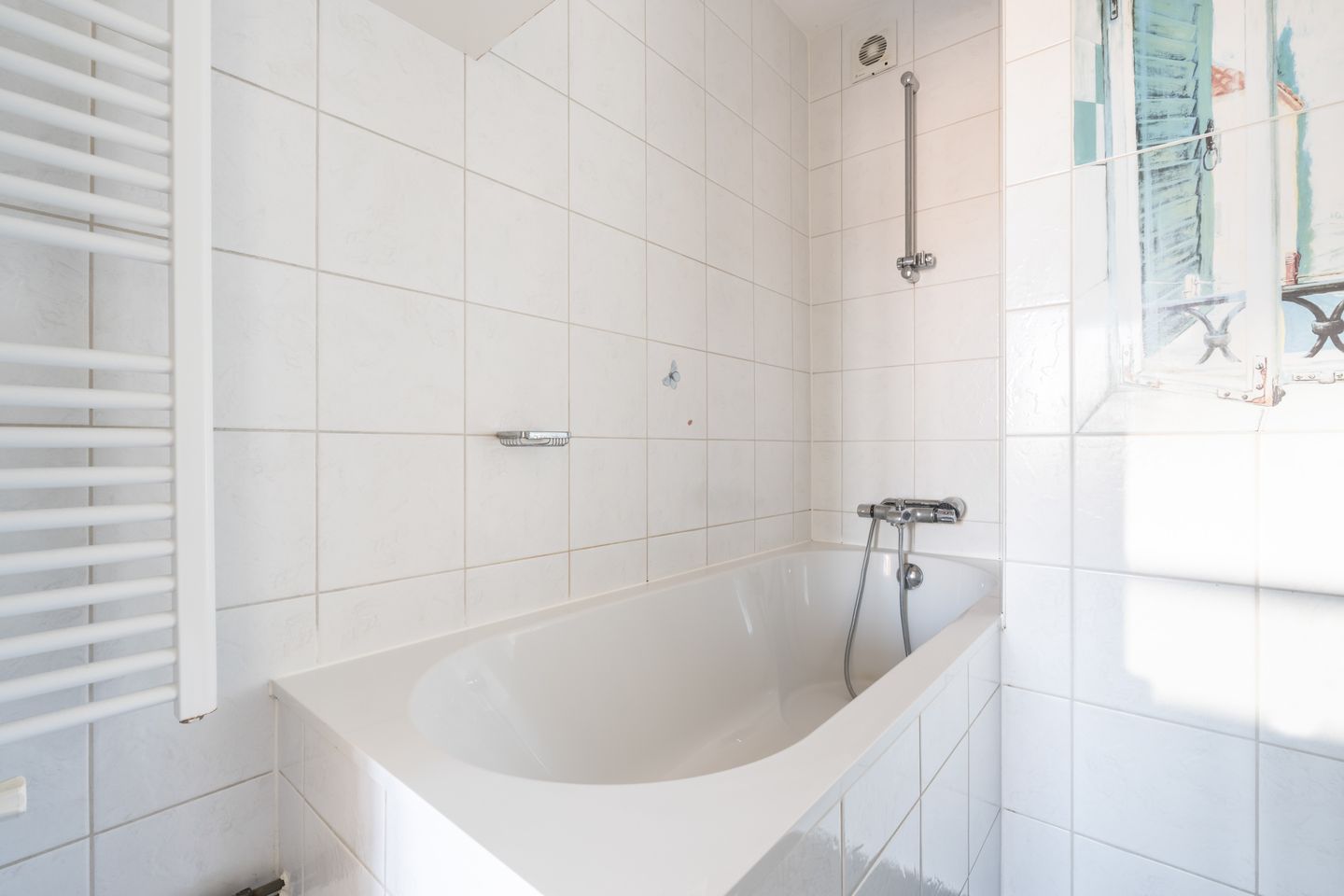 Photo 29 of Dr. Ir. Lelystraat 25