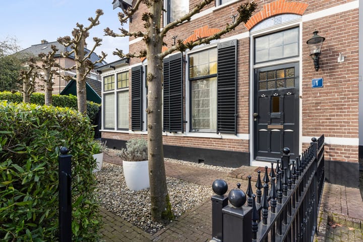 Photo 4 of Generaal Van der Heydenlaan 1