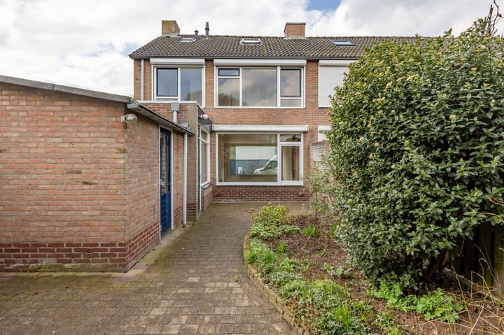 Photo 2 of Rooseveltstraat 13