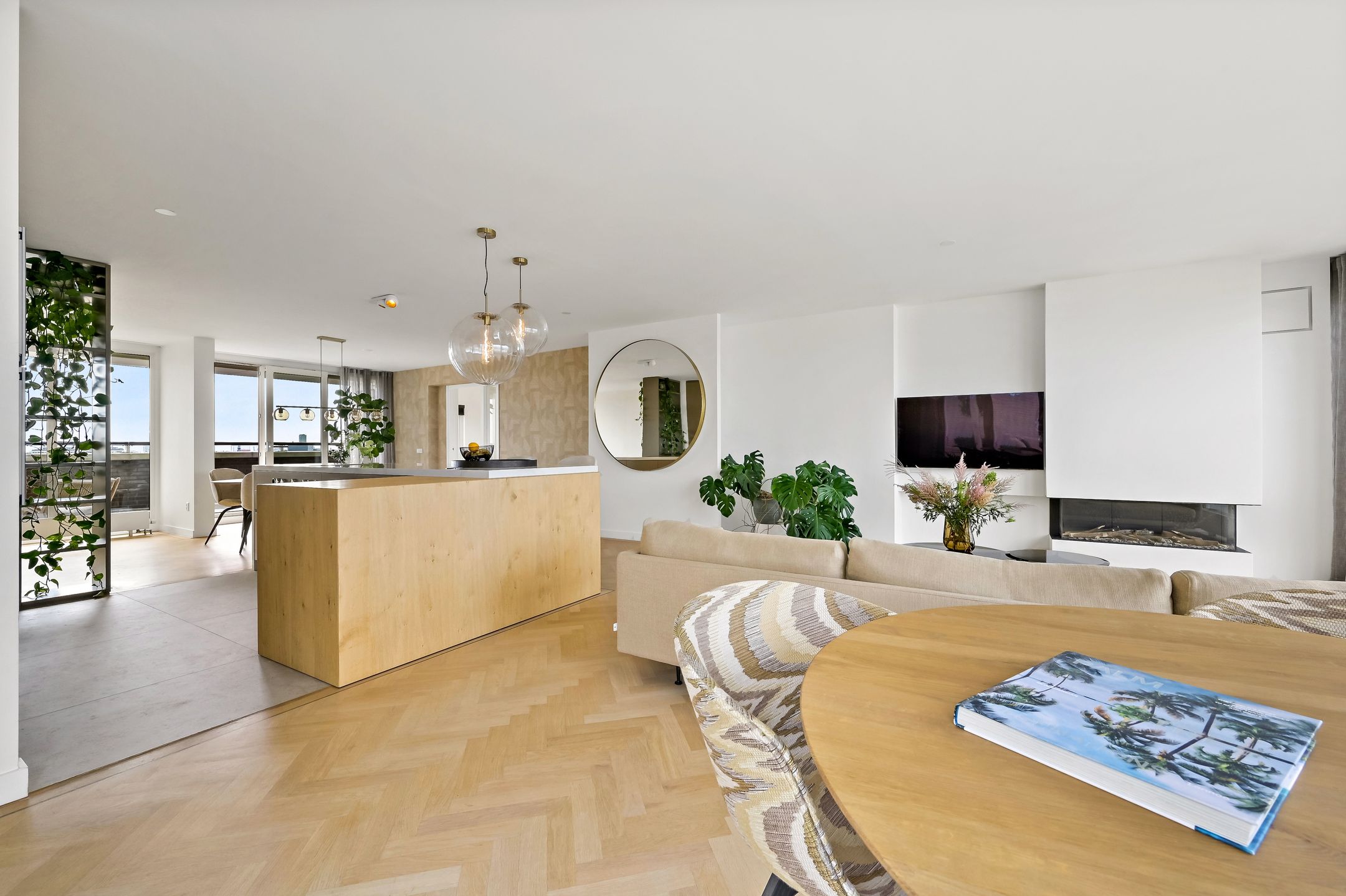 Photo 12 of Zeekant 50-M