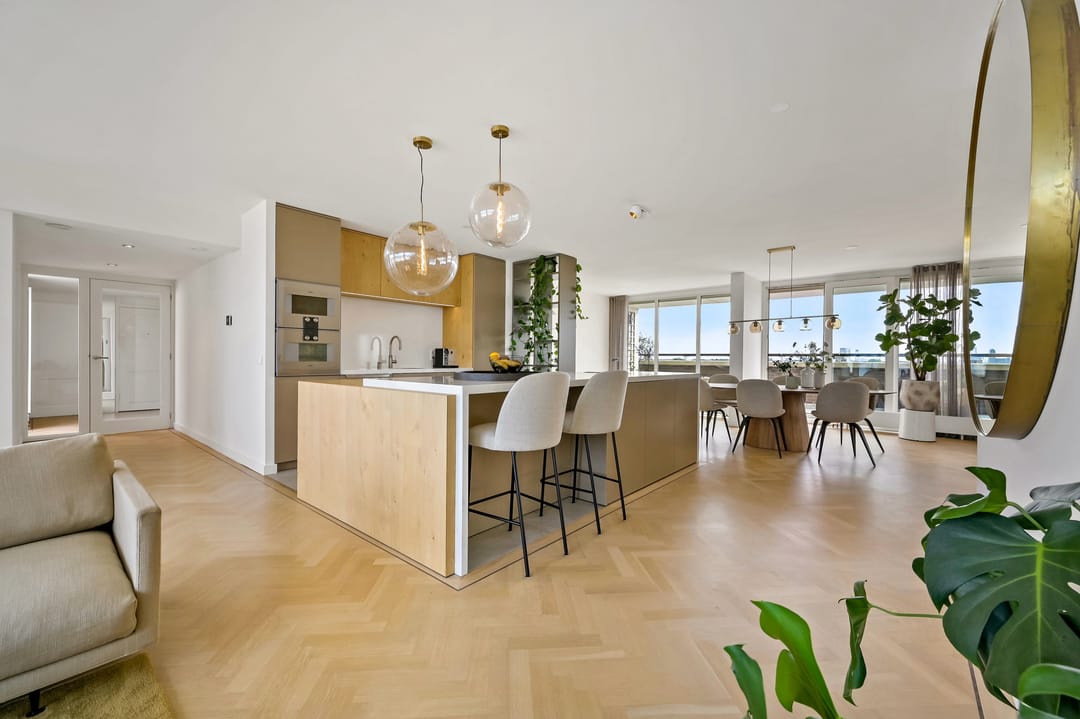 Photo 13 of Zeekant 50-M