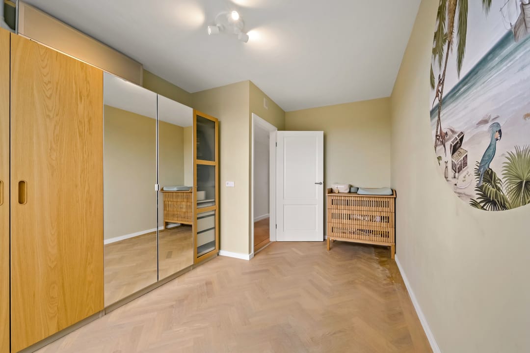 Photo 38 of Zeekant 50-M