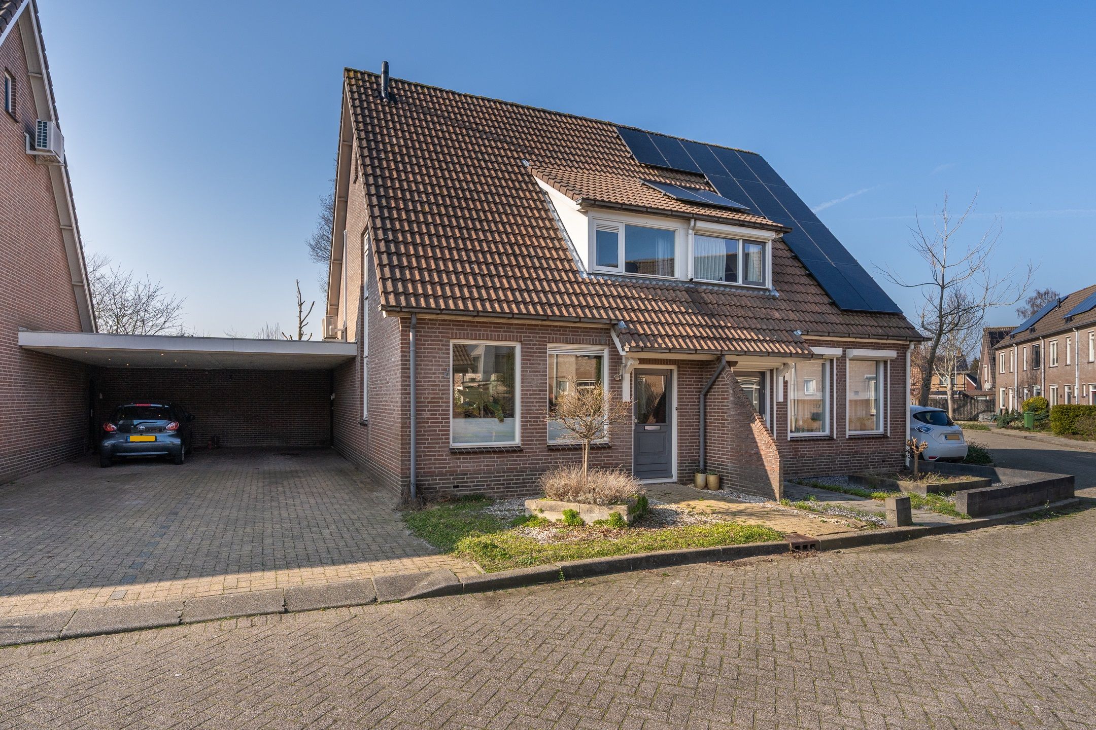 Buying a house in The Netherlands., Leijenhof 5