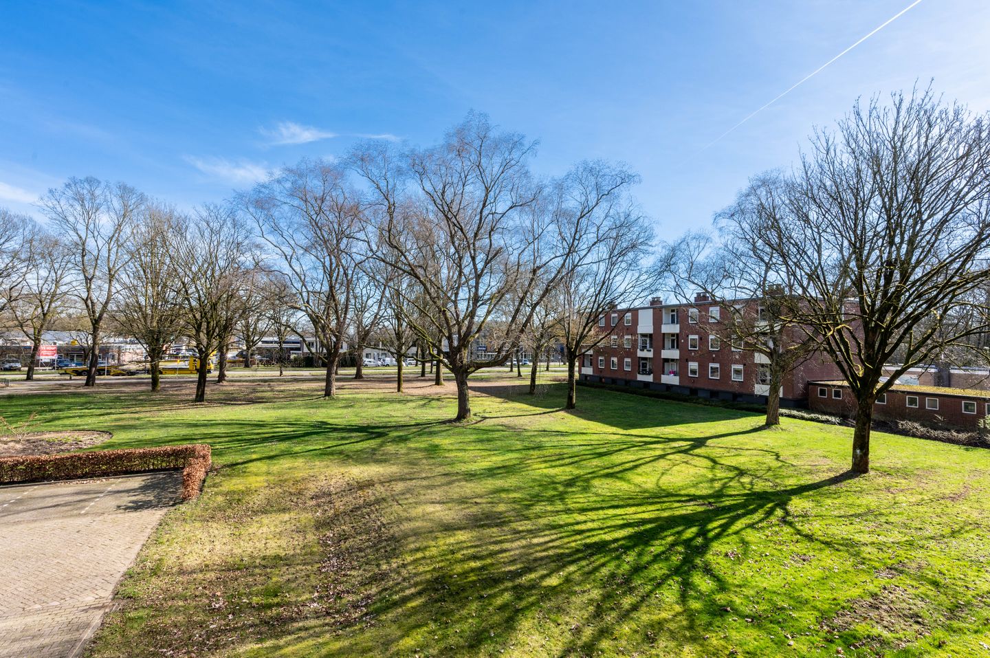 Photo 14 of Lekstraat 279