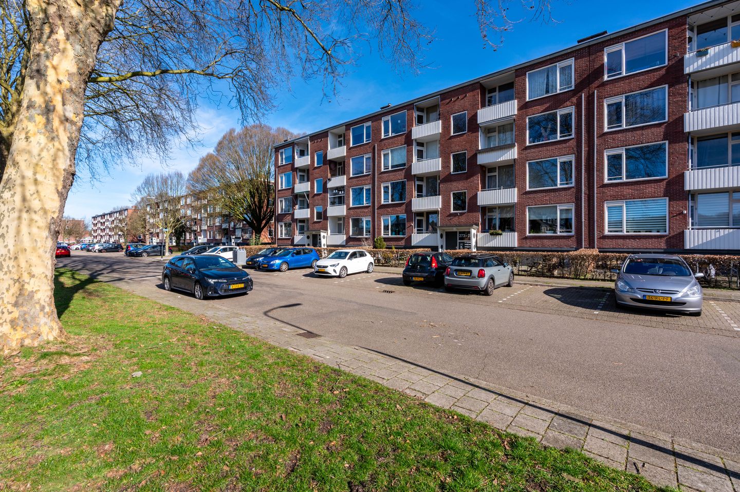 Photo 19 of Lekstraat 279