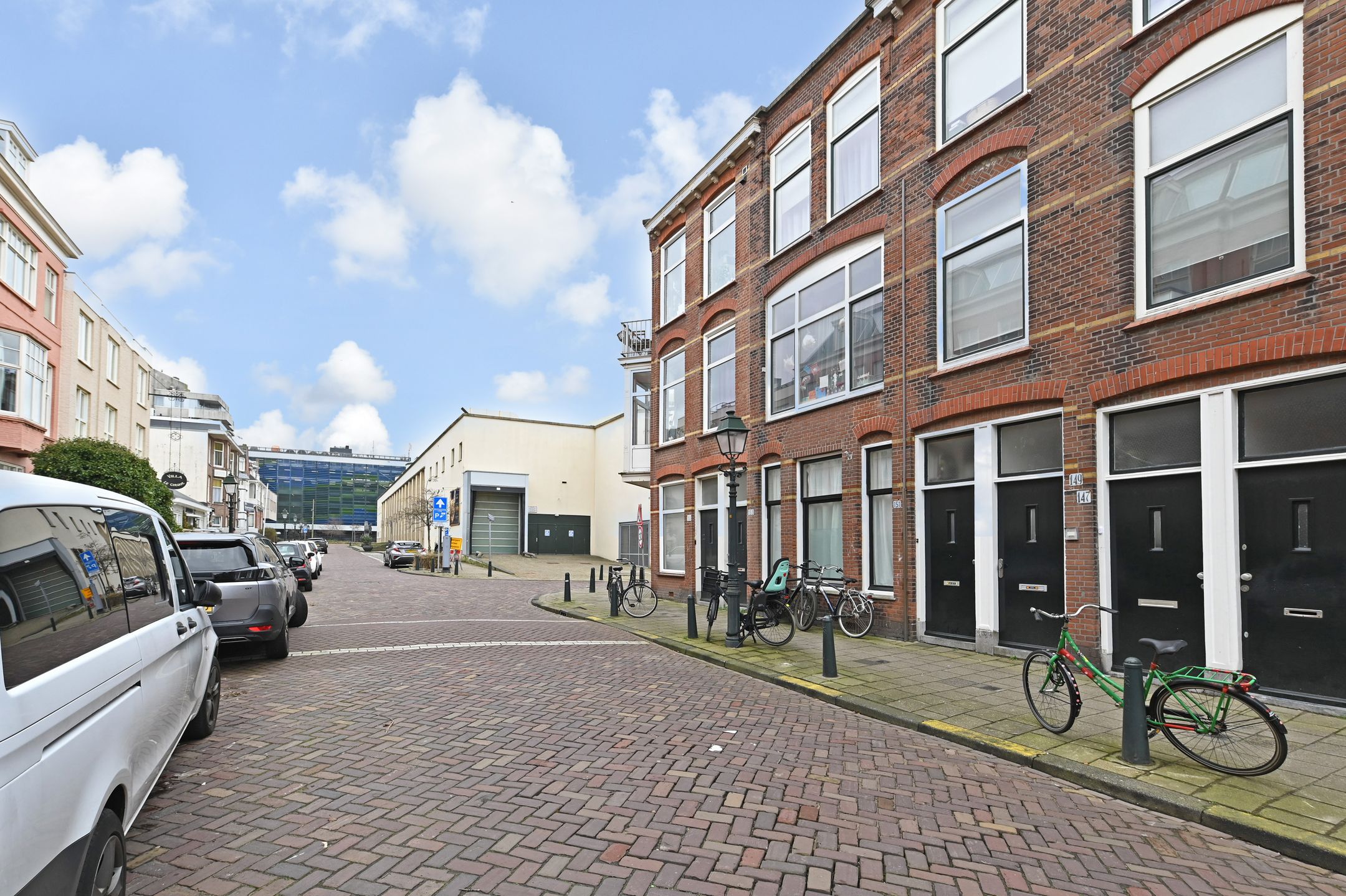 Foto 51 van Dirk Hoogenraadstraat 143