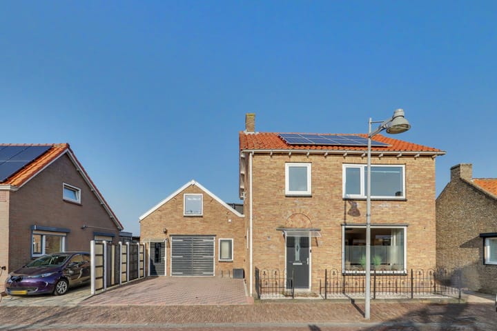 Photo 2 of Dorpsstraat 19