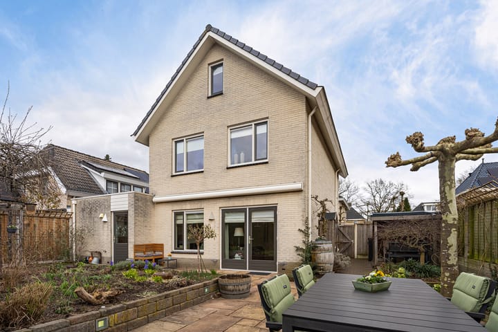 Foto 4 van Clara Peeterslaan 14