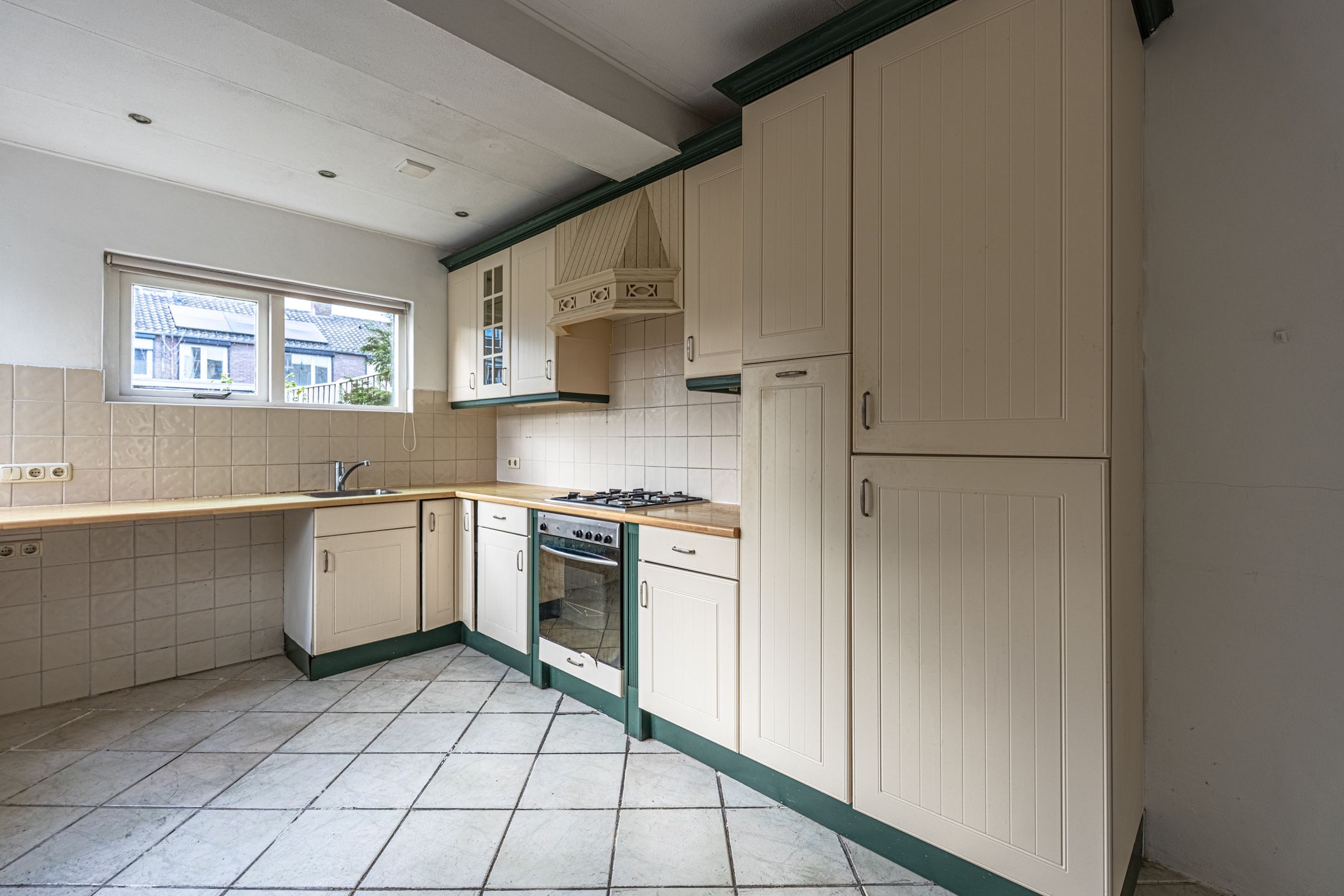 Photo 18 of M.D.de Grootstraat 93