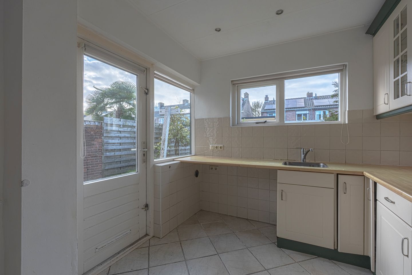 Photo 20 of M.D.de Grootstraat 93