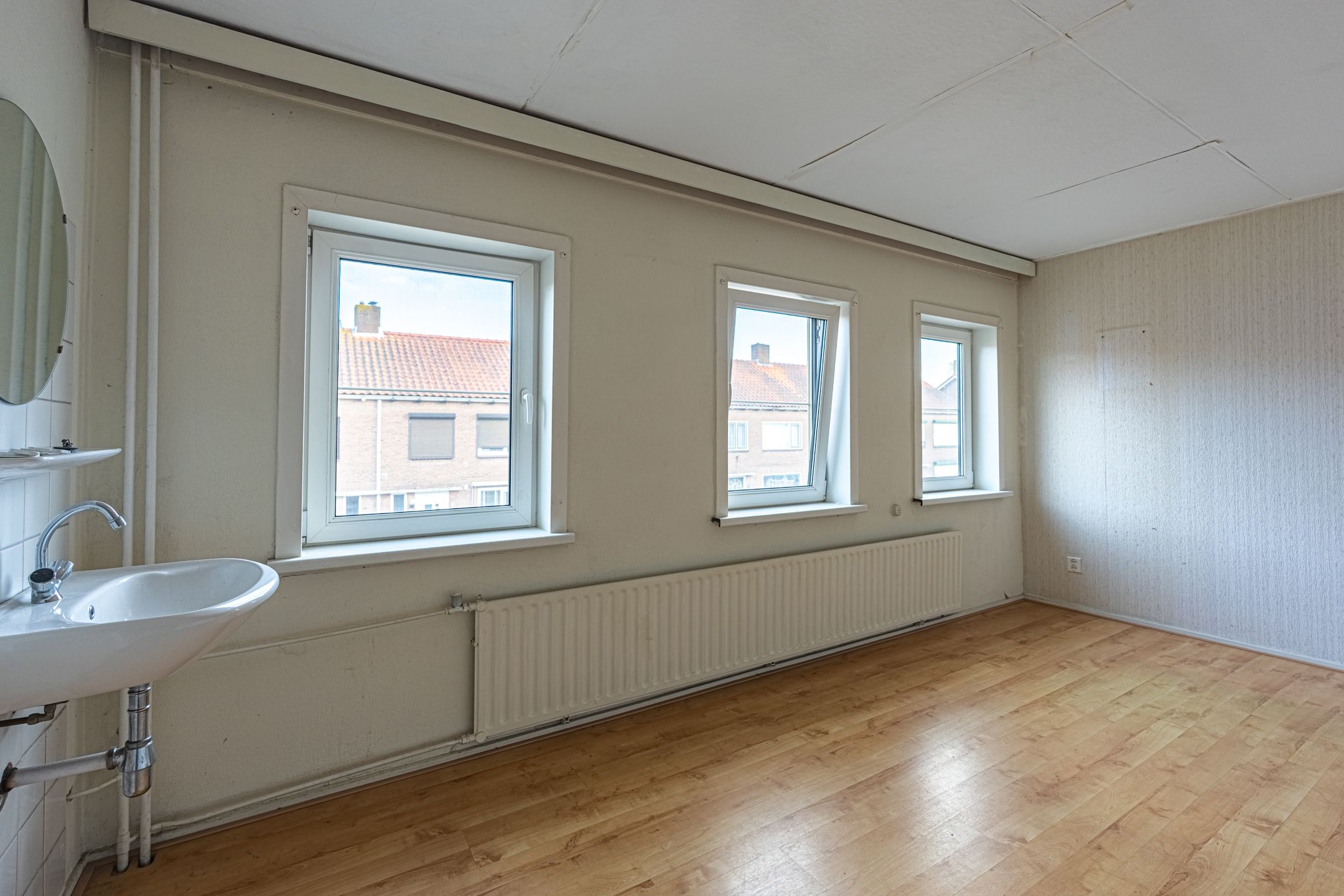 Photo 33 of M.D.de Grootstraat 93