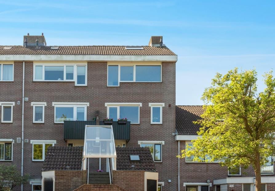 Bovenwoning aan Houtzaagmolen 143, Hoorn (NH)