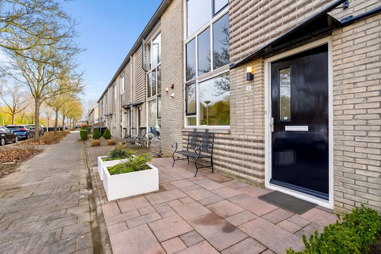 Photo 45 of Generaal Overakkerstraat 18