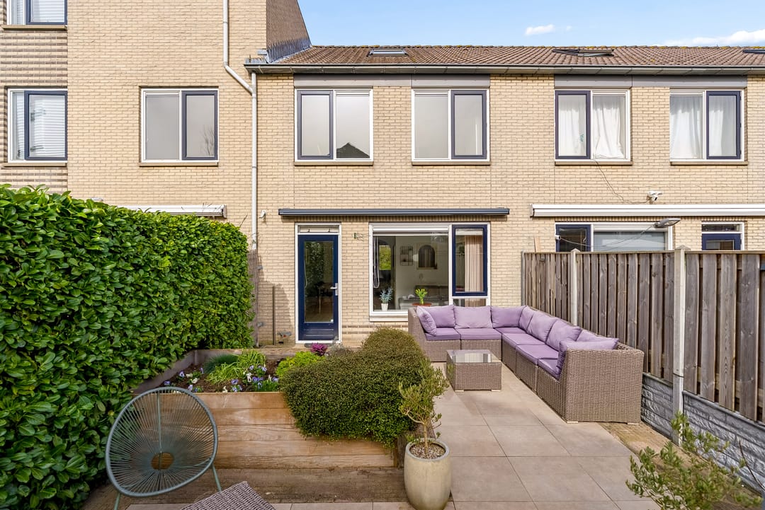 Photo 1 of Generaal Overakkerstraat 18